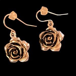 Beautiful Detailed Silver Rose Dangling Earrings-picture of size listed, NWOT